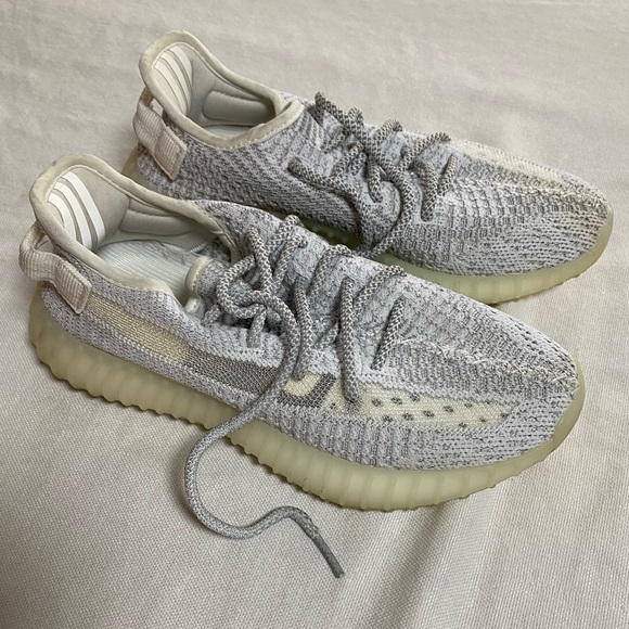 Adidas Yeezy Boost 350 V2 Static Non-Reflective Size 5 Men Male - Picture 6 of 7